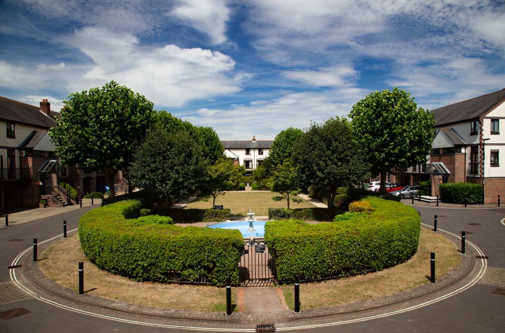 Mayfair Gardens central garden, fountain and trees